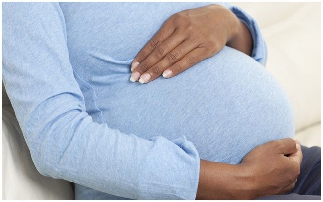 Con gái hạ sinh em bé, người mẹ mới phát hiện sự thật bàng hoàng