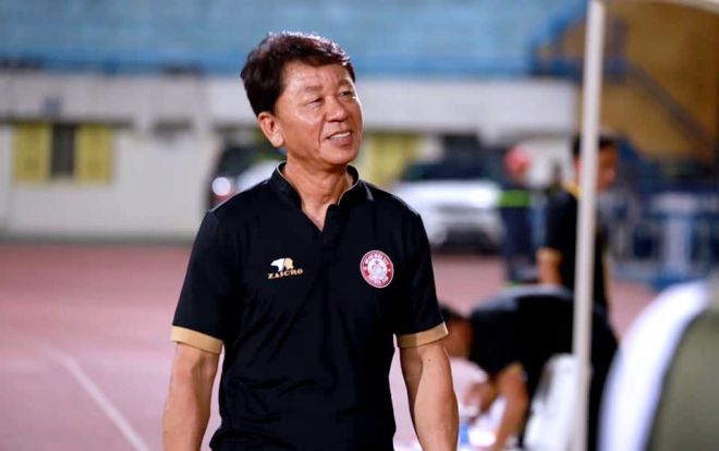 HLV Chung Hae-seong: BTC cần làm tốt công tác trọng tài trận TP.HCM - Hà Nội