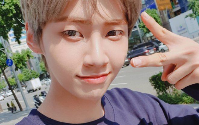 Lee JinHyuk (Produce X101) sẽ tổ chức gặp mặt người hâm mộ trong tháng 8