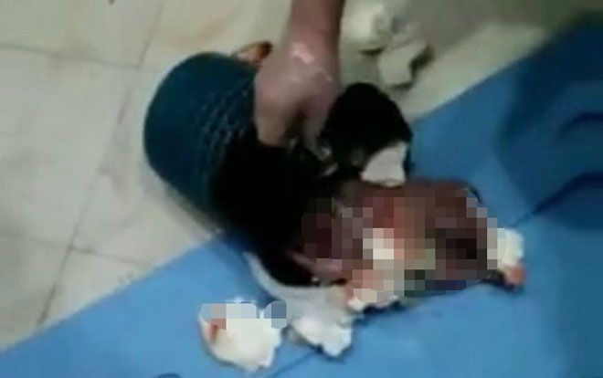 Nghe tiếng khóc trong thùng rác, y tá phát hiện tội ác kinh hoàng