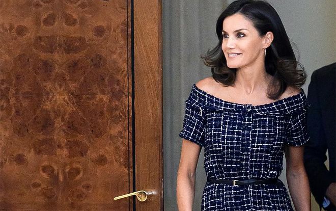 Hoàng hậu Tây Ban Nha xinh đẹp trong chiếc váy bình dân chỉ vỏn vẹn 1 triệu đồng