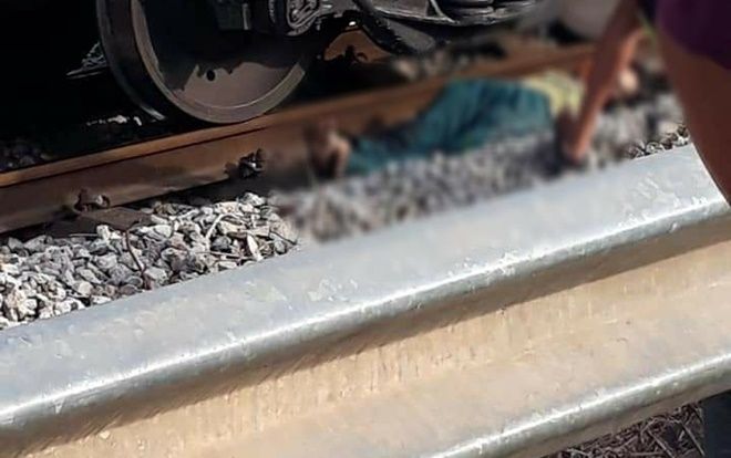 Mẹ ca sĩ Châu Việt Cường bị tàu hỏa tông tử vong khi đi nhặt ve chai