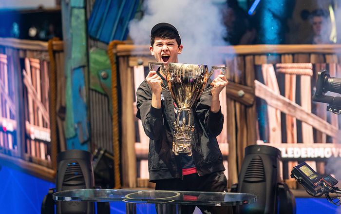 Chơi game Fortnite quá đỉnh, thiếu niên 16 tuổi thắng luôn giải thưởng 70 tỷ đồng