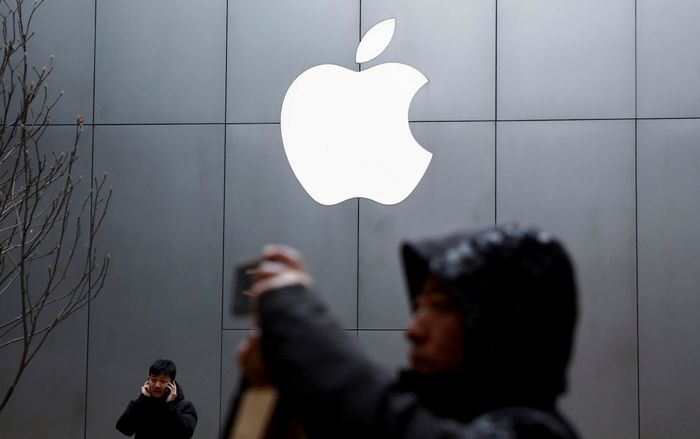 Làm giàu nhờ bán iPhone, iPad dỏm, người đàn ông Trung Quốc lĩnh án 3 năm tù