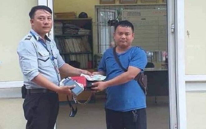 Đà Nẵng: Nhân viên trả lại tài sản bị mất trị giá hơn 80 triệu đồng cho du khách