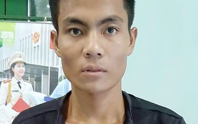 Bắt giữ thanh niên mang dao chặn xe cướp tài sản người đi đường lấy tiền ăn nhậu