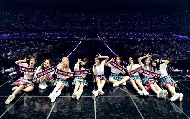 Trước 'tâm bão' dồn dập từ các thành viên Twice, fandom ONCE nhận 'cơn mưa' lời khen bởi cách ứng xử trưởng thành