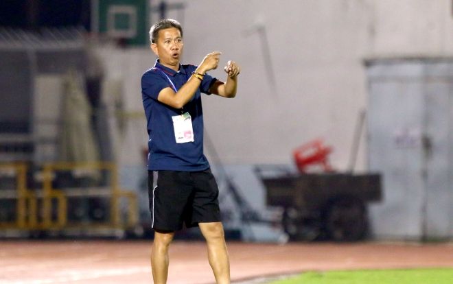Thua 1-4 U18 Australia, HLV Hoàng Anh Tuấn phát biểu: 'Đây là một trận đấu không tệ của U18 Việt Nam'