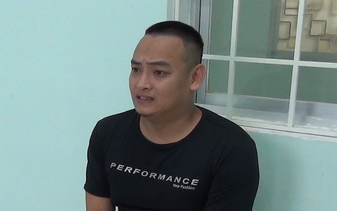 Bực tức vì bị xin 10.000 đồng, nam thanh niên lái ô tô tông chết đối phương