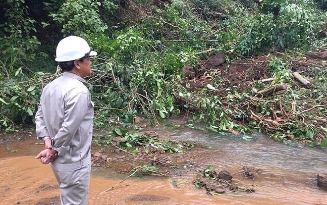 Nhà máy thủy điện Đắk Sin 1 - Đắk Nông bị tê liệt, cô lập hoàn toàn do sạt lở đất