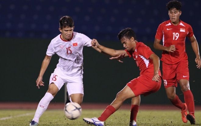 U18 Việt Nam 'đè bẹp' U18 Singapore