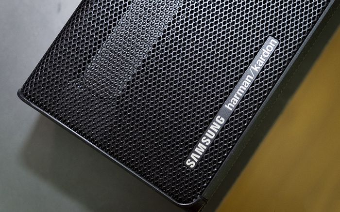 Trải nghiệm loa soundbar Samsung HW-Q60R: Không dây đúng nghĩa cùng chất âm thuyết phục!