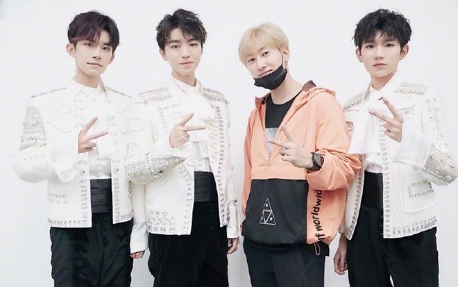 TFBOYS và Eunhyuk (Super Junior) gửi lời cảm ơn nhau, Dịch Dương Thiên Tỉ thích thú gọi 'ca ca'