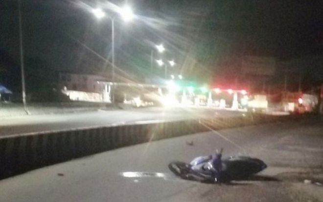 Tông xe vào dải phân cách, 2 Thượng úy cảnh sát cơ động tử vong