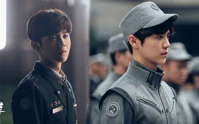 Lộc Hàm bị chỉ trích khi vào vai quân nhân lại để tóc như đi thi idol trong 'Pháo đài Thượng Hải'