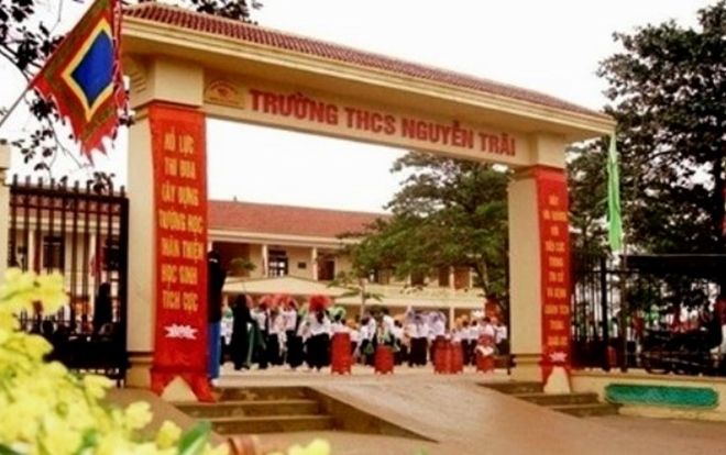 Nghệ An: Vào trường chơi đùa, bé gái 4 tuổi rơi xuống bể bơi đuối nước