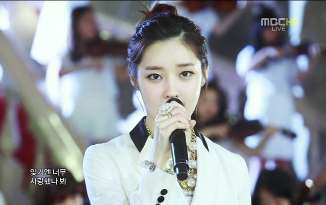 Cựu thành viên T-ARA thông báo kết hôn vào đầu năm tới ở tuổi 26