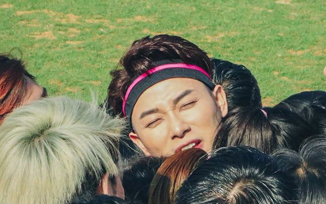 Cư dân mạng bình luận ‘cả showbiz gay’, Trúc Nhân đáp trả đầy duyên dáng không thể cãi lại