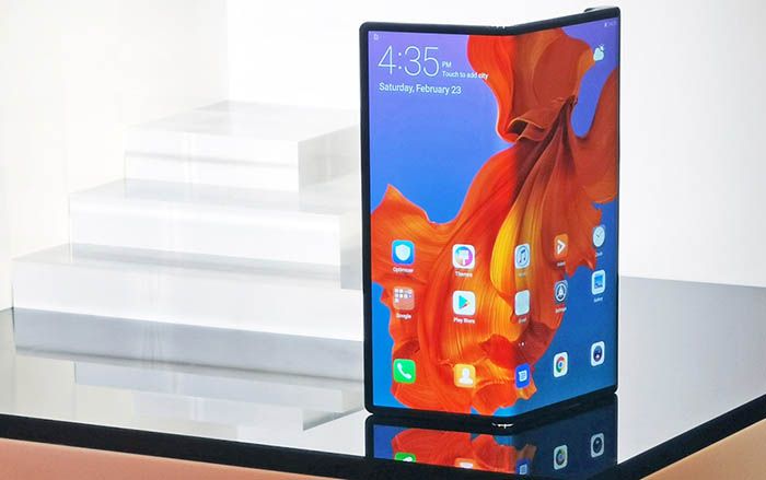 Số phận hẩm hiu của những chiếc smartphone gập: Huawei Mate X lại lùi ngày lên kệ