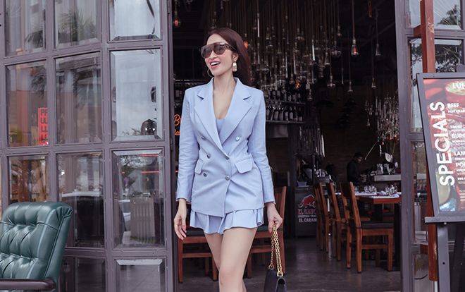 Cách mix áo vest sang trọng mà vẫn quyến rũ hút hồn khi thu về