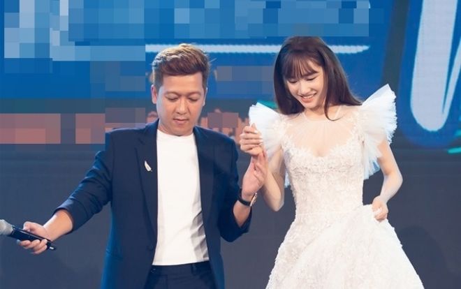 Nhã Phương đẹp như thiên thần bên Trường Giang, fan phát hiện bí mật thời trang thú vị