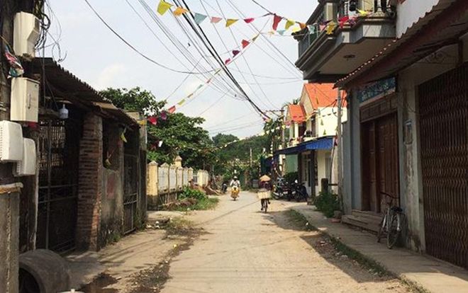 Mâu thuẫn việc không xướng tên ở đám tang, chú cầm dao đâm cháu tử vong