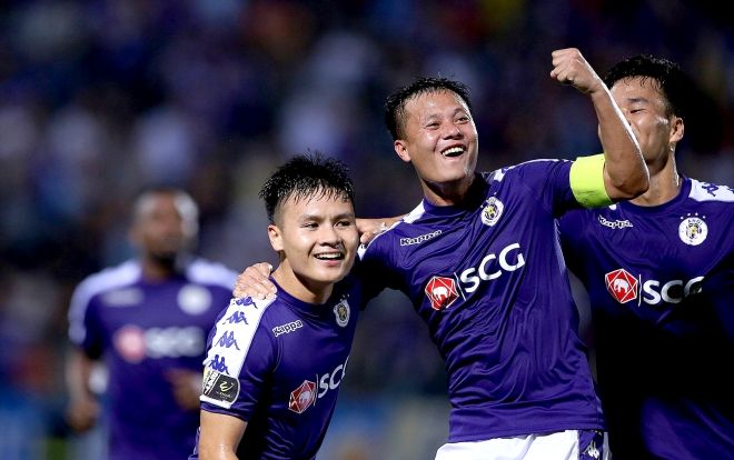 Mãn nhãn trước siêu phẩm sút phạt tuyệt đẹp của Quang Hải