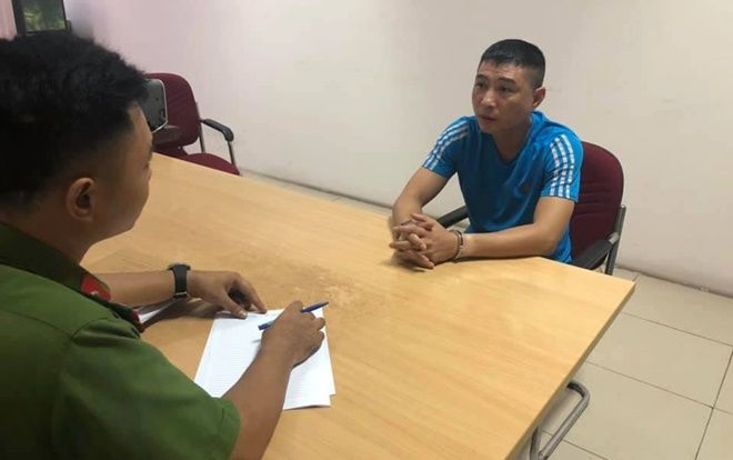 Người bị tố ép tình nhân cũ làm 'nô lệ tình dục' gần 2 năm bị bắt tạm giam về hành vi đánh bạc