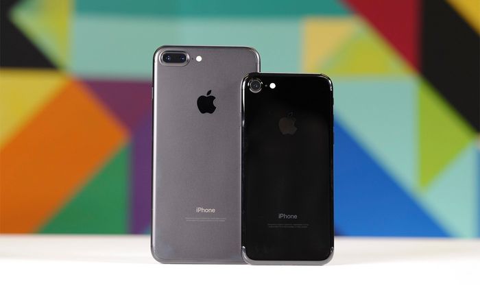 Apple nói gì khi iPhone 7 bị tố phát ra bức xạ cao gấp đôi mức cho phép?