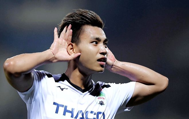 Vũ Văn Thanh: 'Văn Toàn là người khiến tôi không sút nhiều như trước nữa'