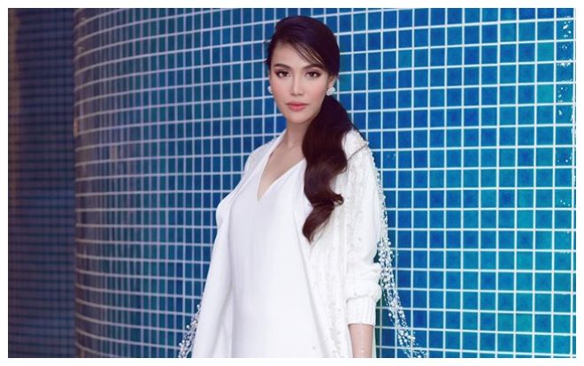 Lan Khuê quả là đệ nhất mỹ nhân bầu giấu bụng, quyến rũ xinh đẹp như gái chưa chồng