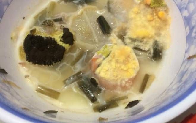 Bức xúc vì bạn cùng phòng ở dơ lại thiếu tôn trọng 'đàn chị', cô gái lên mạng xã hội than thở khiến nhiều người đồng cảm