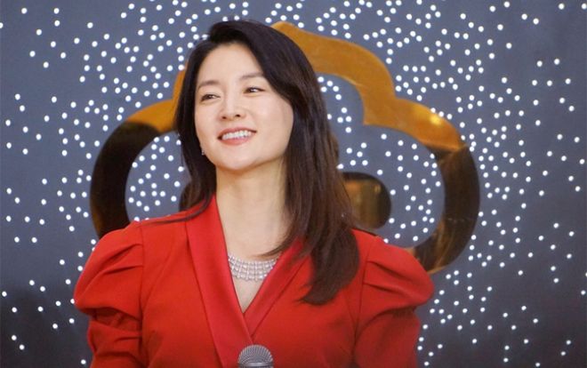 Quốc bảo nhan sắc xứ Hàn gần 50 tuổi đẹp trường tồn vượt mặt đàn em Song Hye Kyo, 'nữ thần' Yoona