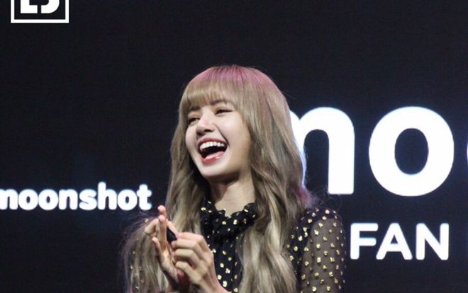 'Lụi tim' trước phản ứng đáng yêu của Lisa với màn cover Kill This Love từ 2 fan nhí