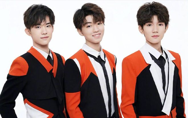 Vương Tuấn Khải và Dịch Dương Thiên Tỉ không thể dự concert của Vương Nguyên nhưng hành động này được khán giả khen ngợi