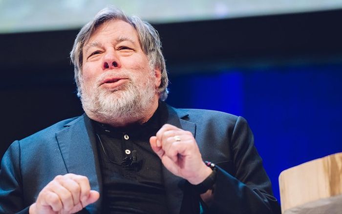 Lý do bất ngờ ‘cha đẻ’ Apple Steve Wozniak thích Apple Watch hơn iPhone