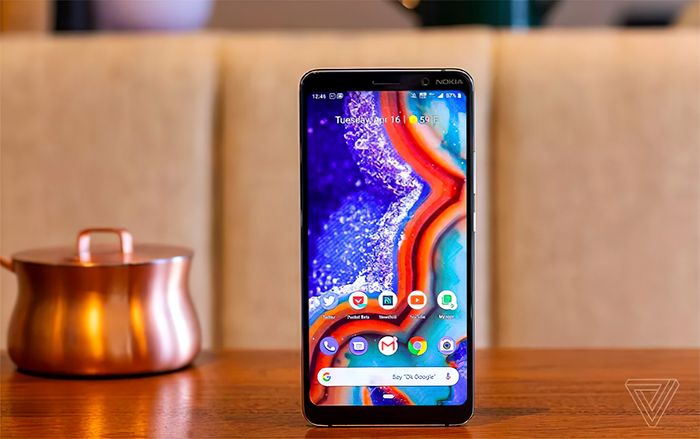 Nhà sản xuất smartphone nào chăm cập nhật Android cho người dùng nhất?