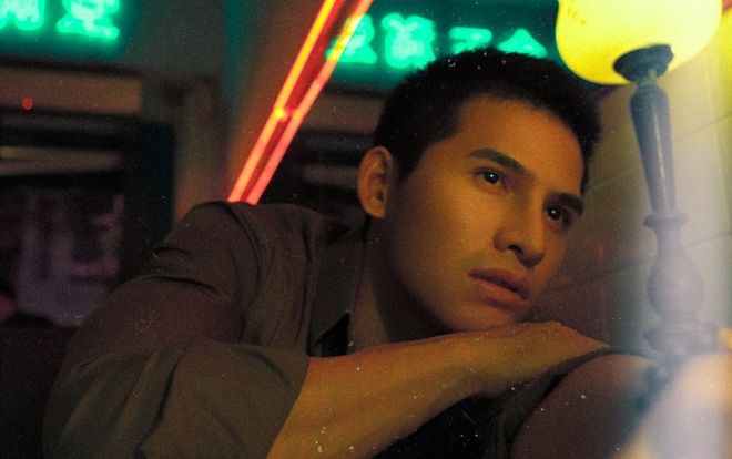 Trước thềm ra mắt MV mới, Quốc Thiên tung bộ ảnh với tạo hình phong trần nhuốm màu HongKong 1