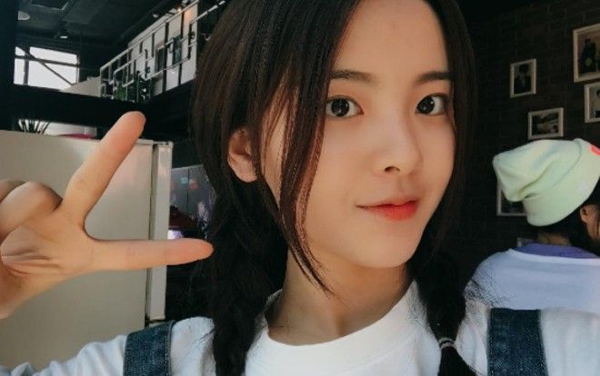 Dương Siêu Việt thay đổi phần giới thiệu trên Instagram, dân mạng nghi ngờ đang đáp trả fan của Mạnh Mỹ Kỳ