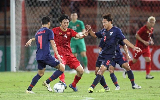 Báo UAE: 'Việt Nam lẽ ra đã hạ Thái Lan'