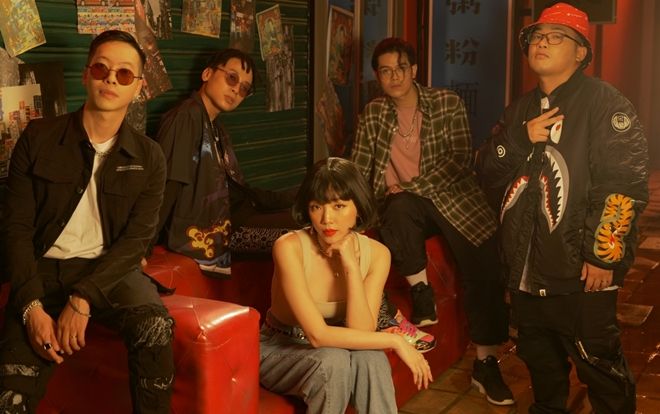 Hậu công khai mối tình 4 năm với Hoàng Touliver, Tóc Tiên tái xuất trong dự án mới cùng Da LAB