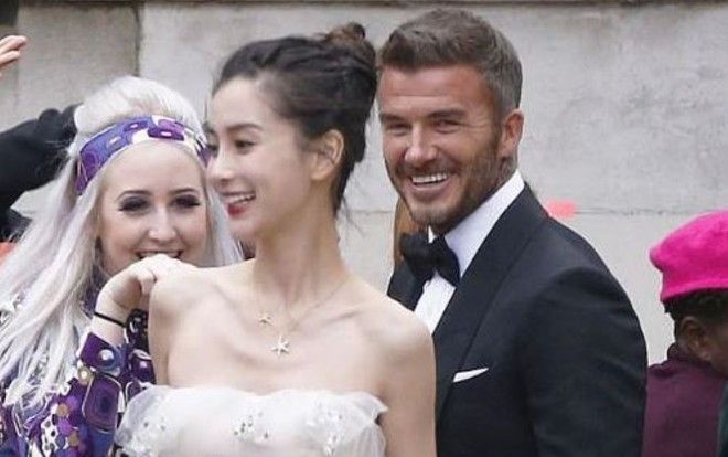 David Beckham hợp tác với Angelababy bị dân mạng Anh nói 'bóng gió': Anh ta chưa từng cười như vậy với vợ mình bao giờ cả