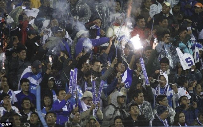 Những 'thảm hoạ' pháo sáng gây chết người chấn động thế giới