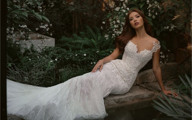 Minh Tú hóa cô dâu khoe thềm ngực gợi cảm khiến dân tình mê mải ngắm nhìn