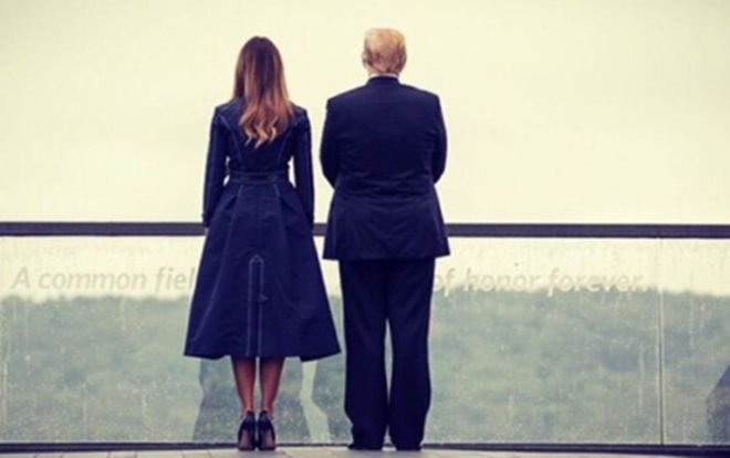 Bà Melania bị chỉ trích vì chi tiết trên váy 'mô phỏng vụ 11/9'
