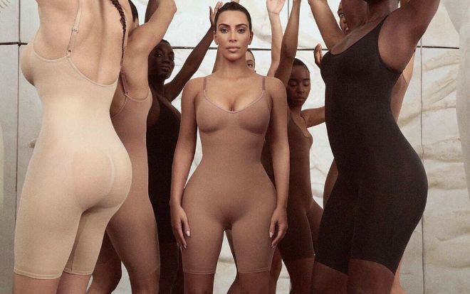 BST nội y định hình của Kim Kardashian vừa tung ra trong vòng một ngày đã thu được hơn 46 tỷ đồng