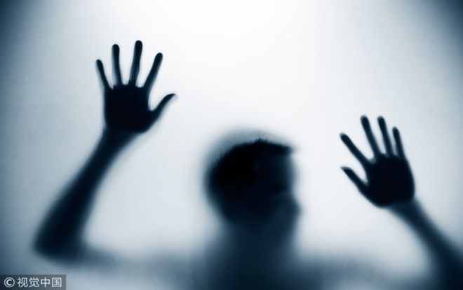 Bà chị thuê côn đồ chém người yêu em gái và cái kết đau lòng