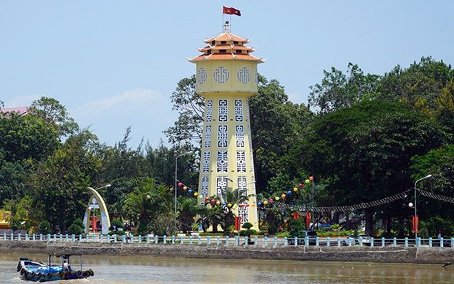 Tháp nước Phan Thiết gần 90 năm tuổi