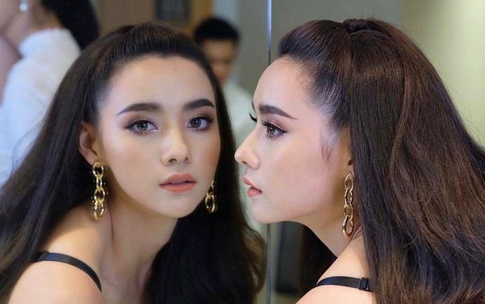 Bạn gái 'Messi Thái' trở thành cô dâu kiều diễm