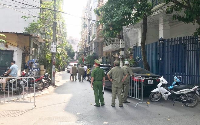 Hé lộ nguyên nhân nam thanh niên đâm bạn gái và bạn cùng nhà trọ tử vong rồi nhảy từ tầng 5 xuống đất tự tử